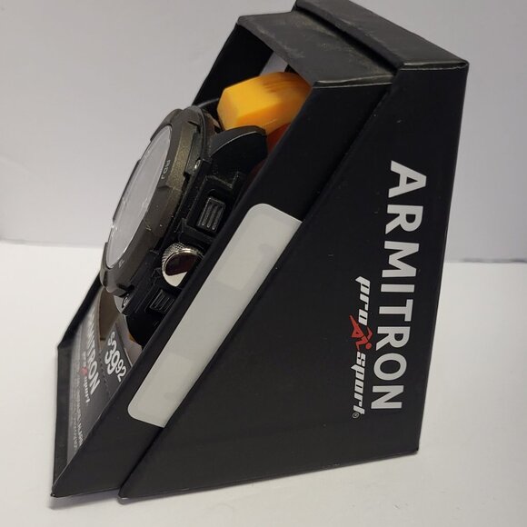 NEW IN BOX ARMITRON PRO SPORT WATER RESISTANT WATCH - Picture 3 of 4